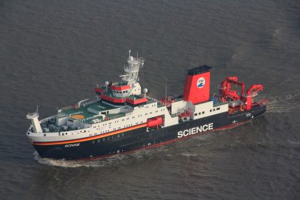 research vessel SONNE