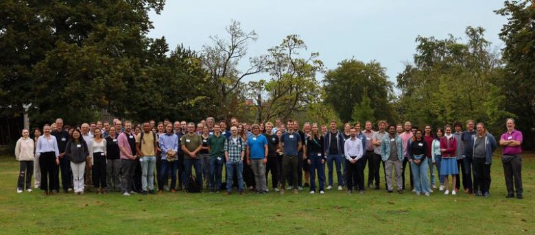 Gruppenfoto der Teilnehmenden an der TRR 181-Klausurtagung 2024 in Lüneburg